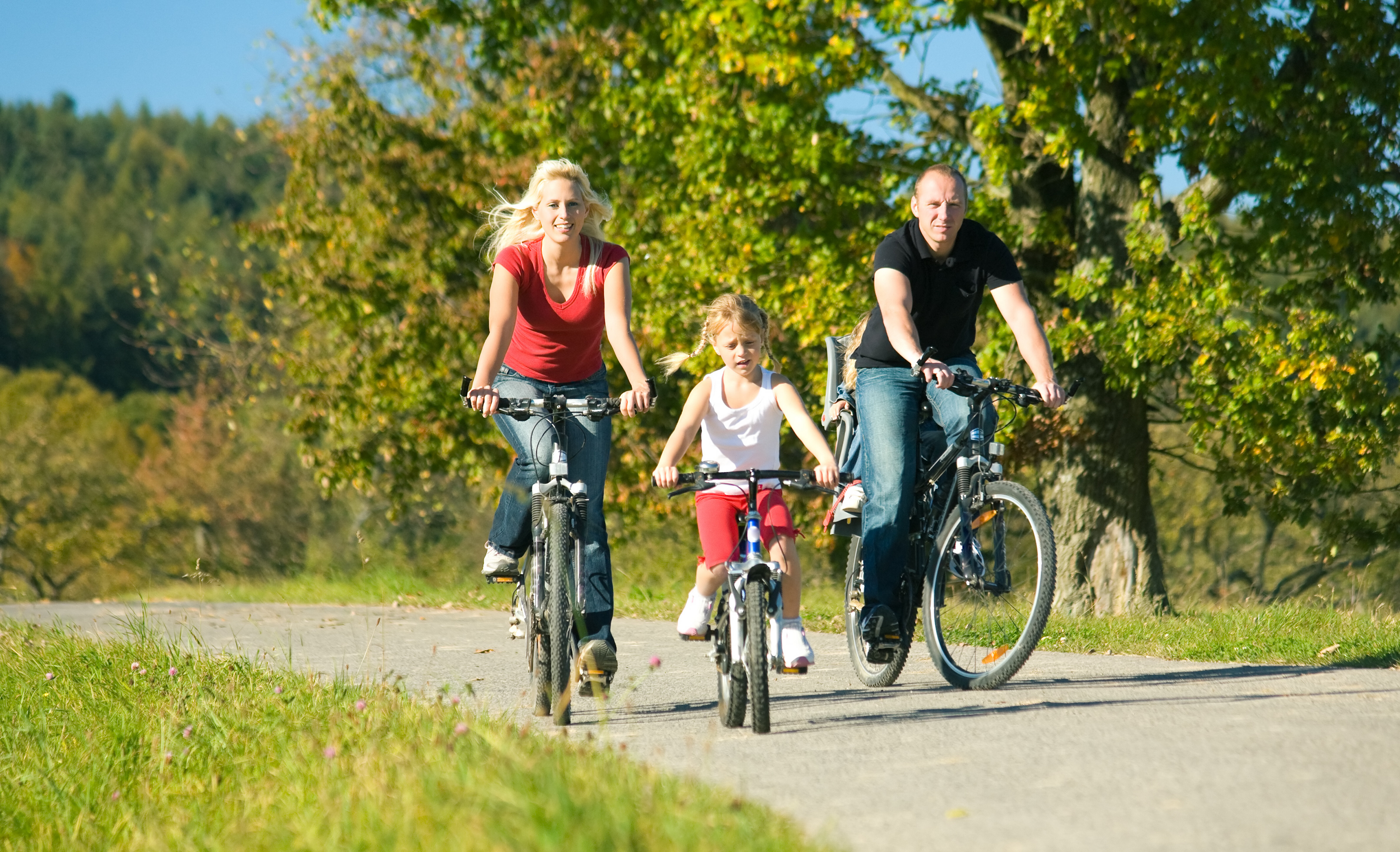 Radfahren in Bad Füssing_Kzenon_shutterstock
